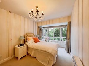 Photo 4- click for photo gallery